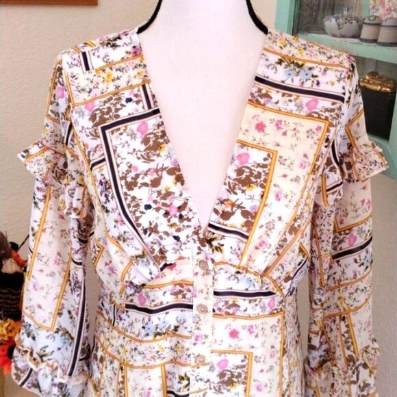 Illa Illa Granny Inspired Dress Cottagecore - Picture 2 of 11